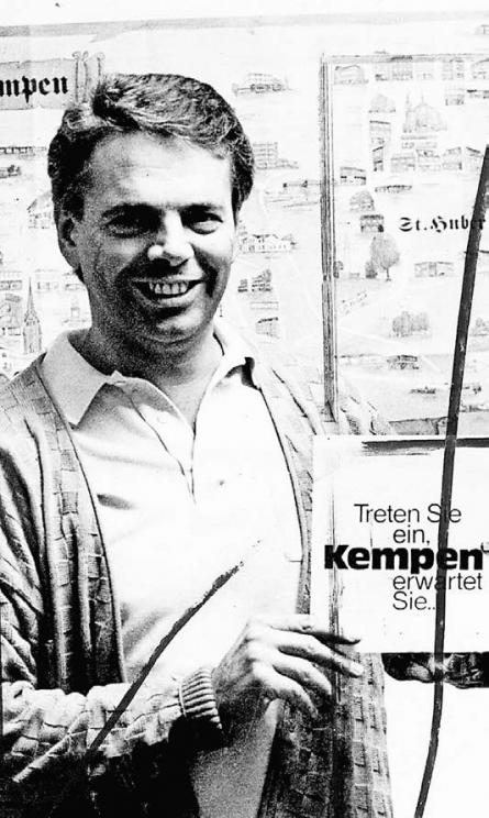 Herbert Krahn war von 1987 bis 1998 Werbering-Chef und lud in dieser Funktion die Besucher ein: „Treten Sie ein, Kempen erwartet Sie.“ Herbert Krahn war von 1987 bis 1998 Werbering-Chef und lud in dieser Funktion die Besucher ein: „Treten Sie ein, Kempen erwartet Sie.“