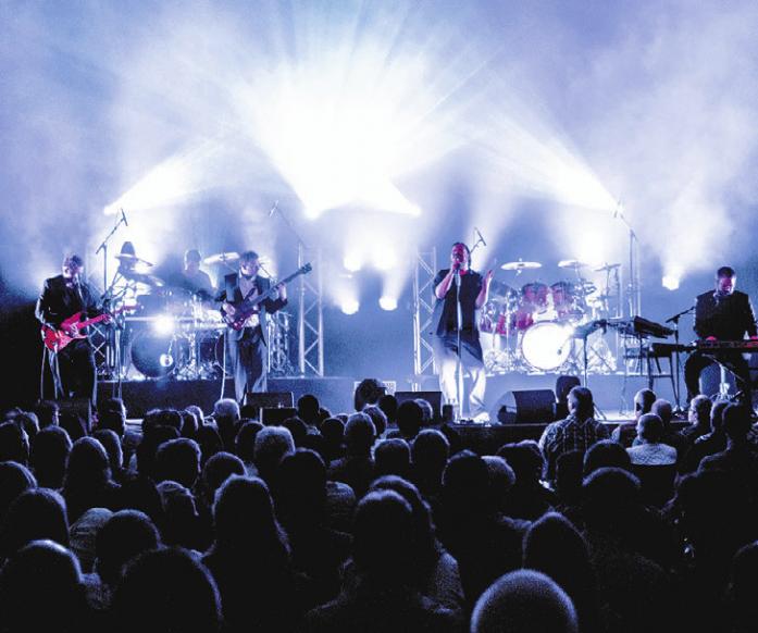 Geneses kommen nach Wolfsburg – mit Hits und Klassikern der Band um Phil Collins, Peter Gabriel und Steve Hackett. Foto: Fabian Piekert Geneses kommen nach Wolfsburg – mit Hits und Klassikern der Band um Phil Collins, Peter Gabriel und Steve Hackett. Foto: Fabian Piekert