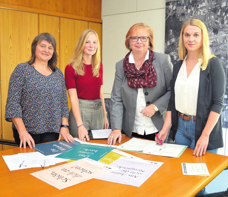 Bettina Klim, Britta Steinkamp, Beate Ebeling und Franziska Pönitzsch (von links) stellten das Projekt vor. Bettina Klim, Britta Steinkamp, Beate Ebeling und Franziska Pönitzsch (von links) stellten das Projekt vor.