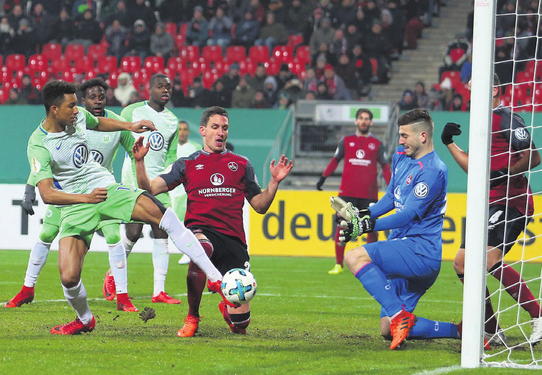 Felix Uduokhai erzielt in der Verlängerung das Tor zum 1:0. Nach kurzer Winterpause reist der VfL Wolfsburg ins Trainingslager nach Marbella. Das nächste Liga-Spiel findet am 14. Januar bei Borussia Dortmund statt. Foto: regios24 Felix Uduokhai erzielt in der Verlängerung das Tor zum 1:0. Nach kurzer Winterpause reist der VfL Wolfsburg ins Trainingslager nach Marbella. Das nächste Liga-Spiel findet am 14. Januar bei Borussia Dortmund statt. Foto: regios24