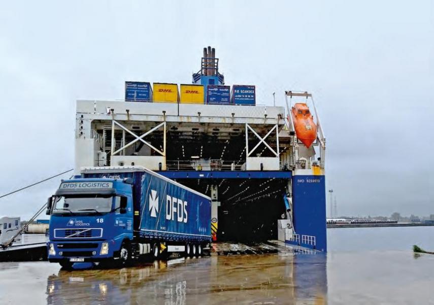 Auf den über 50 Schiffen der DFDS-Flotte zählen die Trailer der konzerneigenen Sparte Logistics Services zur Stammkundschaft.