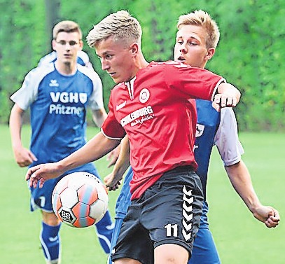 Einer der Youngster des VfB Peine: A-Jugend-Aufrücker Timo Schrader hinterließ bei der Stadtmeisterschaft schon einen guten Eindruck beim Kreisliga-Mitfavoriten. ISABELL MASSEL