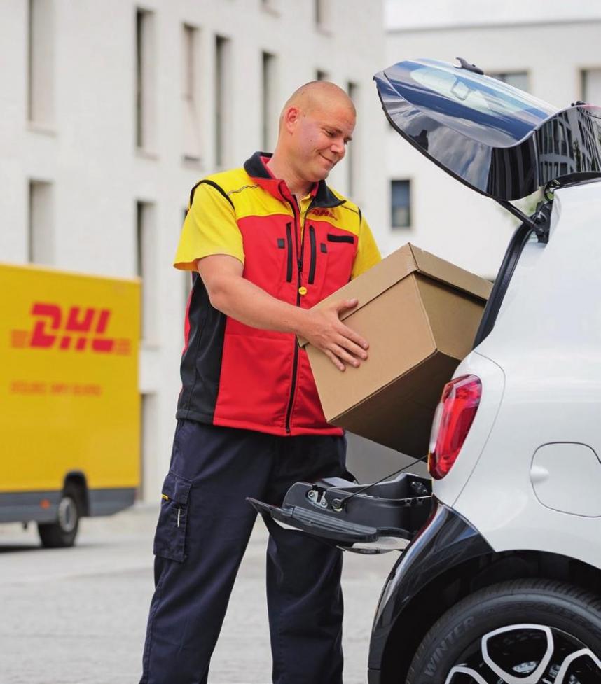 In Berlin, DHL teamed up with VW and online retailers to test delivery in car boots. The testers provided a time frame during which the parcel carrier was able to find the car at the specified address using GPS.