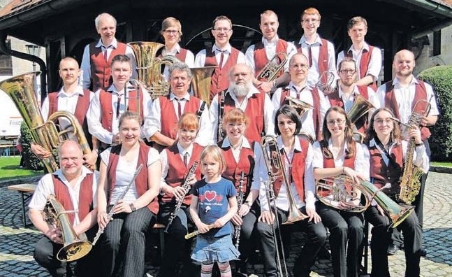 Von der „Stadtkapelle Lauscha“ wird die Kirmes bestens begleitet. Foto: Verein