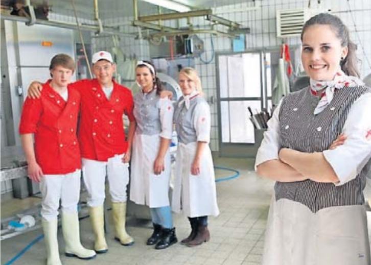 Fleischer/in bzw. Fleischerei-Fachverkäufer/in sind Berufe, die neben handwerklichem Geschick auch Kreativität verlangen – und die Jobaussichten sind wirklich gut. Fleischer/in bzw. Fleischerei-Fachverkäufer/in sind Berufe, die neben handwerklichem Geschick auch Kreativität verlangen – und die Jobaussichten sind wirklich gut.