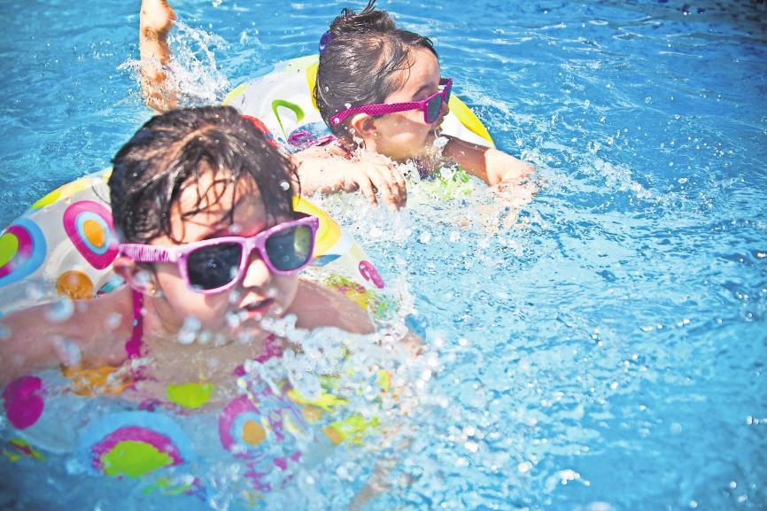 Für die Familien-Reiseapotheke: Lacto Seven Kids versorgt Kinder mit Milchsäurebakterien. Foto: Vitabalans Für die Familien-Reiseapotheke: Lacto Seven Kids versorgt Kinder mit Milchsäurebakterien. Foto: Vitabalans