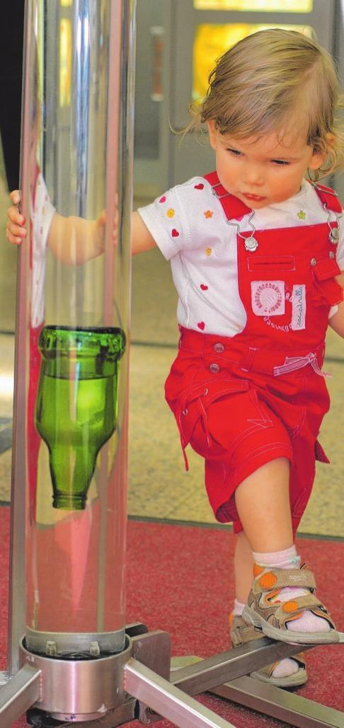 Spielerische Erfahrungen mit dem Element Wasser können schon die Kleinsten vom 2. bis 13. Oktober machen. FOTO: HFR Spielerische Erfahrungen mit dem Element Wasser können schon die Kleinsten vom 2. bis 13. Oktober machen. FOTO: HFR