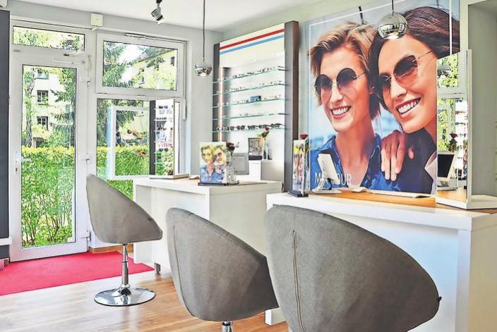 Moderne Technik, moderne Ausstattung: Seit April erstrahlt die Wiederitzscher Filiale in neuem Look. Foto: Augenoptik Findeisen Moderne Technik, moderne Ausstattung: Seit April erstrahlt die Wiederitzscher Filiale in neuem Look. Foto: Augenoptik Findeisen