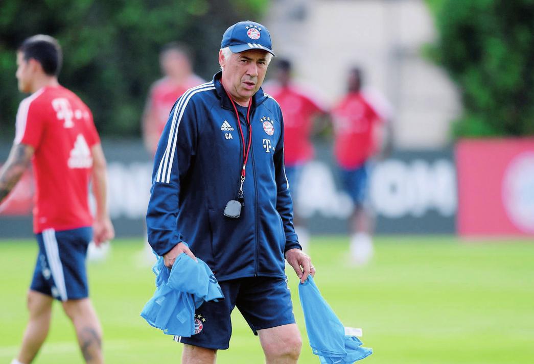 Der älteste Trainer der Bundesliga: Bayerns Carlo Ancelotti (58).