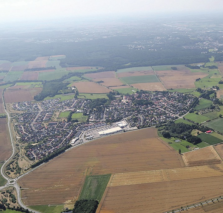 Die Befragung von Kaufinteressenten für Grundstücke im „Sonnenkamp“ steht kurz bevor. Luftbild: Matthias Leitzke Die Befragung von Kaufinteressenten für Grundstücke im „Sonnenkamp“ steht kurz bevor. Luftbild: Matthias Leitzke