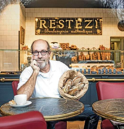 Verweilen und genießen – Kai Lyck und seine boulangerie artisanale Restez. FOTO: PEPE LANGE Verweilen und genießen – Kai Lyck und seine boulangerie artisanale Restez. FOTO: PEPE LANGE