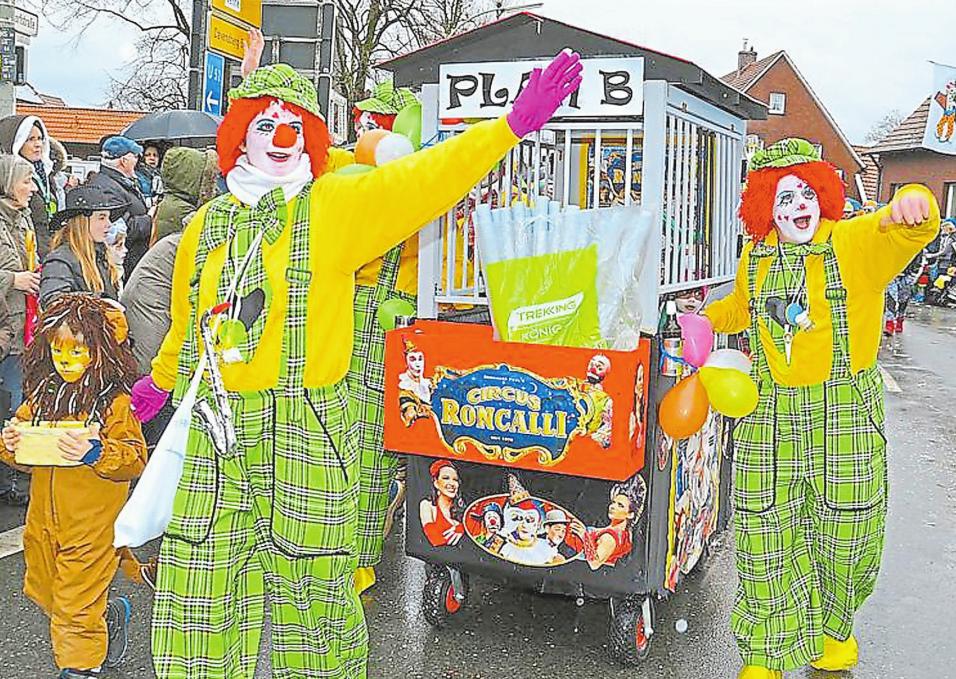 Laute „Helau“-Rufe schallen am Sonntag durch Ottmarsbocholt, wenn der Umzug auf dem Programm steht.