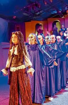 Die Vineta-Festspiele finden in Zinnowitz statt THOMAS HÄNTZSCHEL Die Vineta-Festspiele finden in Zinnowitz statt THOMAS HÄNTZSCHEL