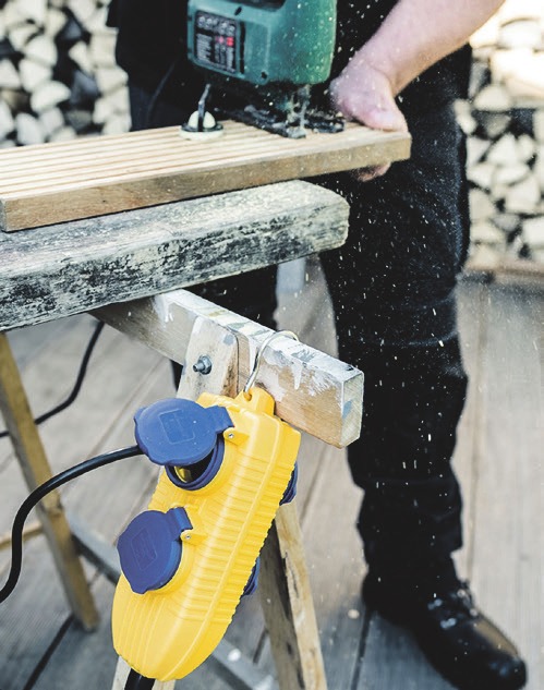Für vielerlei Heimwerker- und Gartenarbeiten sind elektrische Werkzeuge unerlässlich. Foto:djd/Hugo Brennenstuhl/Fototgrafie von Engels Für vielerlei Heimwerker- und Gartenarbeiten sind elektrische Werkzeuge unerlässlich. Foto:djd/Hugo Brennenstuhl/Fototgrafie von Engels