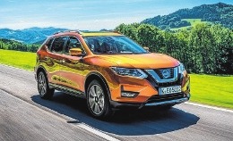 Bei Nissan kann man jetzt die Crossover Qashqai und X-Trail (Foto) mit Dieselmotor fahren, ohne Angst vor Innenstadtfahrverboten haben zu müssen. FOTO: NISSAN Bei Nissan kann man jetzt die Crossover Qashqai und X-Trail (Foto) mit Dieselmotor fahren, ohne Angst vor Innenstadtfahrverboten haben zu müssen. FOTO: NISSAN