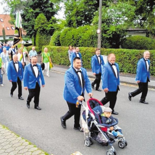 Am großen Kirchweihfestzug im vergangenen Jahr beteiligte sich natürlich auch der OCV. FOTO ELKE ENGLERT