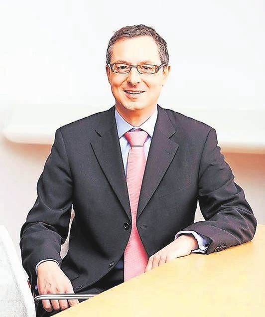 Ulrich Jaeger ist Geschäftsführer der WSW mobil GMBH und somit für den öffentlichen Nahverkehr in Wuppertal zuständig. Foto: WSW Ulrich Jaeger ist Geschäftsführer der WSW mobil GMBH und somit für den öffentlichen Nahverkehr in Wuppertal zuständig. Foto: WSW