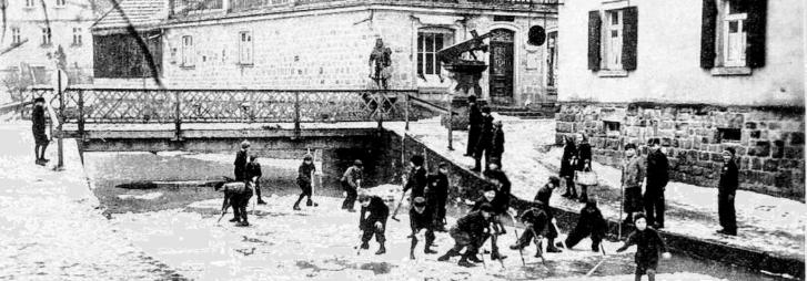 In früheren Zeiten wurde im Winter aus der Altach das Eis herausgebrochen und eingelagert. ARCHIVFOTO LEISENTRITT