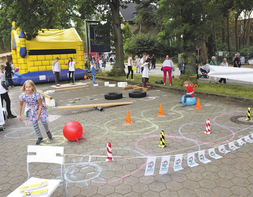 Für die Kinder werden zahlreiche Spielestationen während des Aktionstags aufgebaut