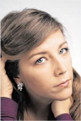 Auch Mezzosopranistin Sandra Borgarts gehört zu den Gratulanten PROMO Auch Mezzosopranistin Sandra Borgarts gehört zu den Gratulanten PROMO