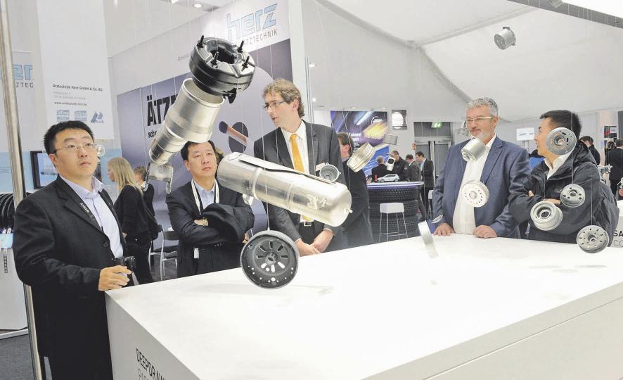 „Stars“ der Messe sind Teile und Lösungen, aus denen ein Fahrzeug entsteht. Wolfsburg AG „Stars“ der Messe sind Teile und Lösungen, aus denen ein Fahrzeug entsteht. Wolfsburg AG