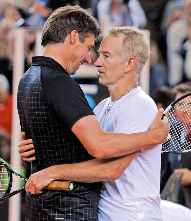 Michael Stich und John McEnroe triumphierten 1992 im Doppel in Wimbledon. Das Finale dauerte 5:01 Stunden
