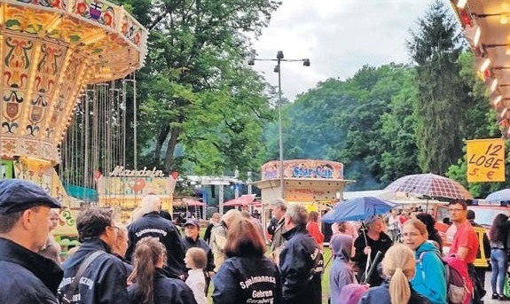 Herzlich willkommen zum Schlossparkfest Gehren. Fotos: Bluhm