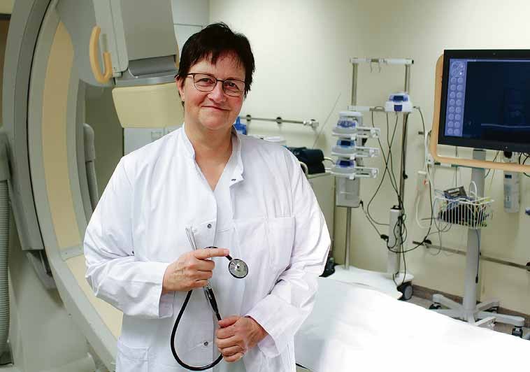 Dr. med. Sabine Reinhold im Herzkatheterlabor Foto: Thomas Oberländer