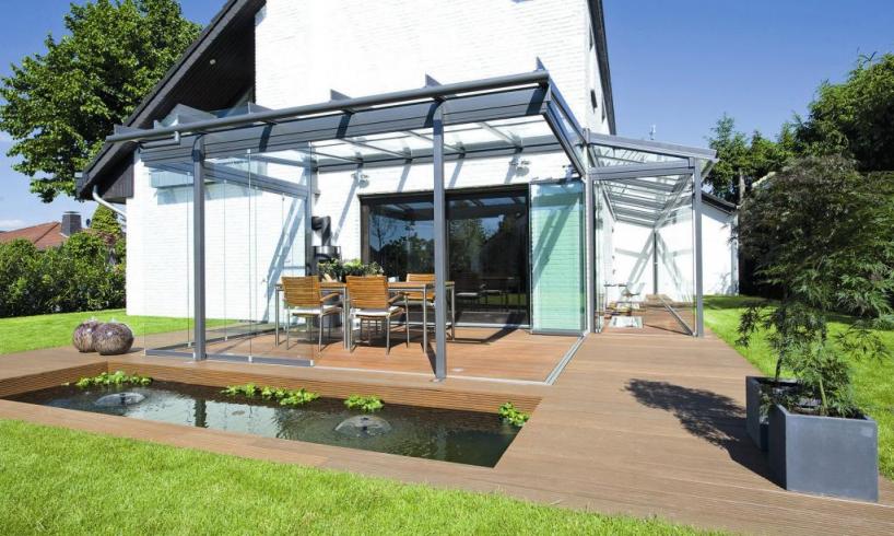 Terrassenüberdachungen aus Aluminium sind wertbeständig und geben einem Haus eine eigene Note. Foto: Solarlux Terrassenüberdachungen aus Aluminium sind wertbeständig und geben einem Haus eine eigene Note. Foto: Solarlux