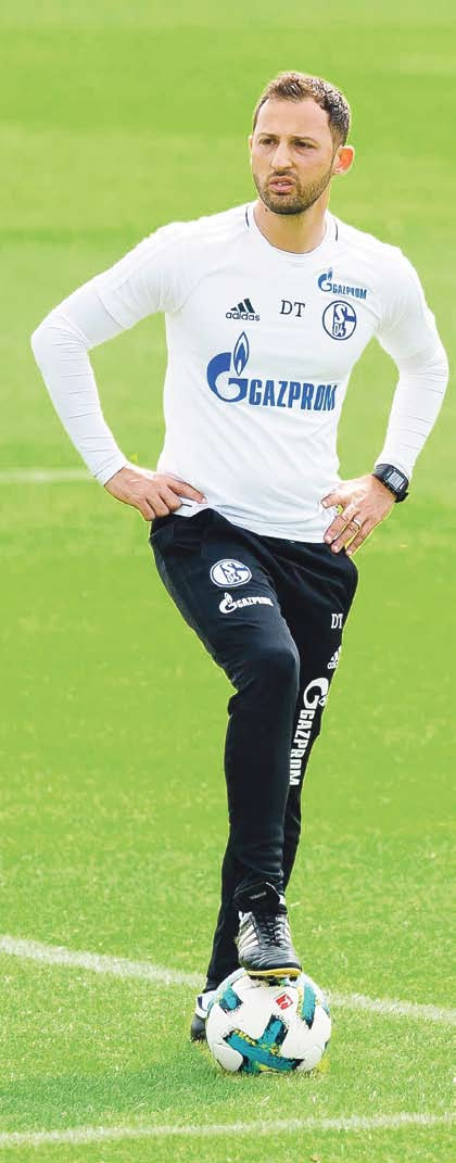 Bewährungsprobe Bundesliga: Domenico Tedesco trainiert die Schalker Stars.