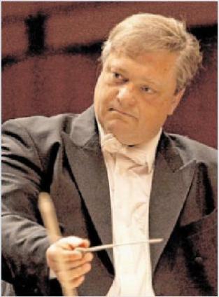 Roman Brogli-Sacher dirigiert die Norddeutsche Philharmonie Rostock HOLGER BRAACK Roman Brogli-Sacher dirigiert die Norddeutsche Philharmonie Rostock HOLGER BRAACK