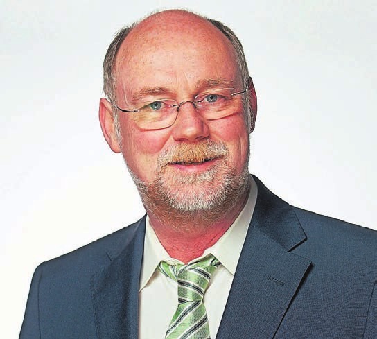 Hans-Ulrich Vaupel, Obermeister der Wuppertaler Sanitär-, Heizungs- und Klima-Innung. Hans-Ulrich Vaupel, Obermeister der Wuppertaler Sanitär-, Heizungs- und Klima-Innung.