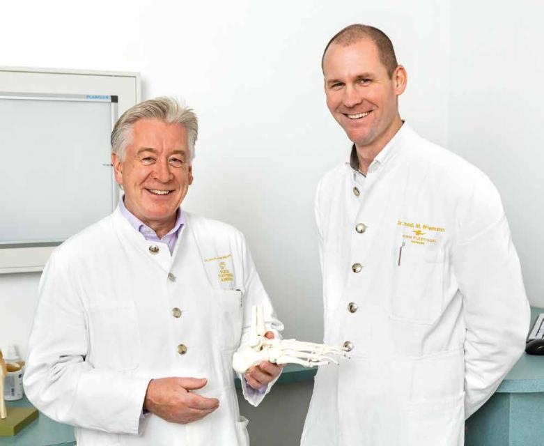 Dr. Jürgen Walpert und Dr. Martin Wiemann in der Klinik Fleetinsel