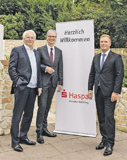v.l.n.r. Referent Thomas Roth, Abteilungsleiter Frank Krause und Berater Karsten Drossert (Haspa Private Banking Stormarn)