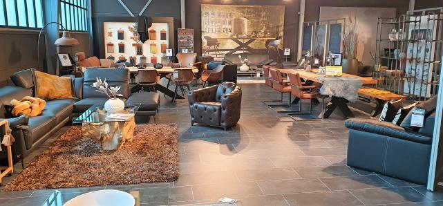 Bekannte Marken und moderne Brands: Auf über 2000 Quadratmeter Verkaufsfläche werden Kunden fündig. Fotos: Polsterwelt Obereisesheim Bekannte Marken und moderne Brands: Auf über 2000 Quadratmeter Verkaufsfläche werden Kunden fündig. Fotos: Polsterwelt Obereisesheim