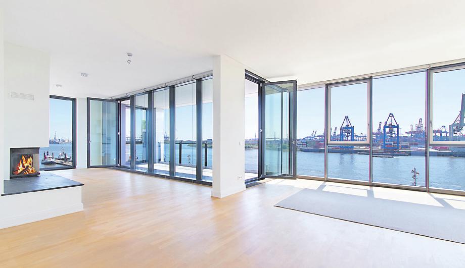 Beste Aussichten: Diese 160-Quadratmeter-Wohnung mit Elbblick ist für rund 2,5 Millionen Euro zu haben Foto: E&V