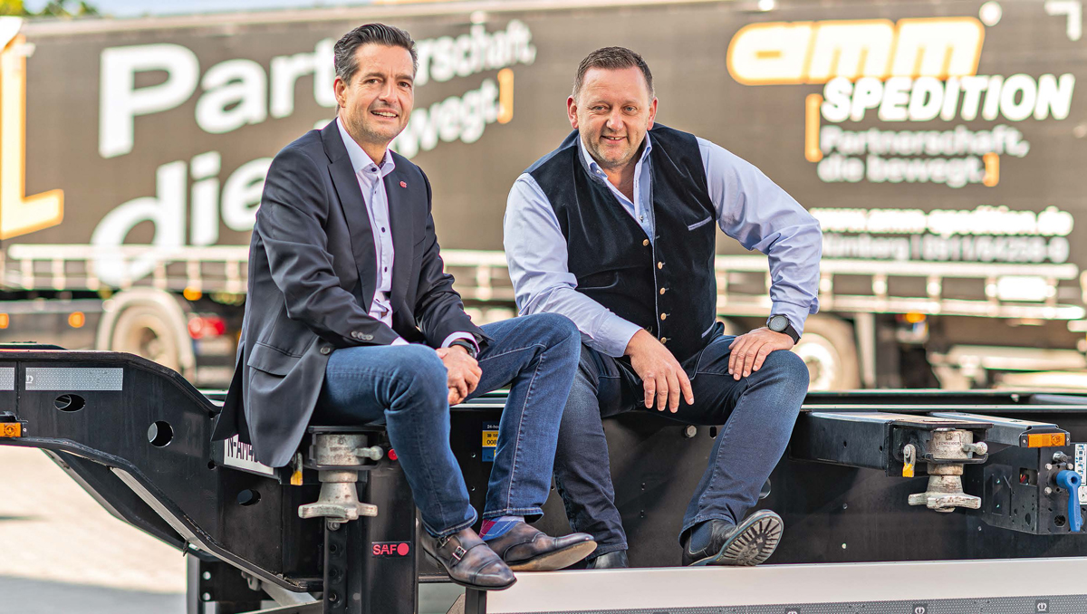 A partnership that also gets things moving at the top. Company owner Ralf Amm (left) took transport entrepreneur Alexander Richter on board as co-managing director seven years ago. Since then, the Amm Group has gone from strength to strength, even during difficult times.