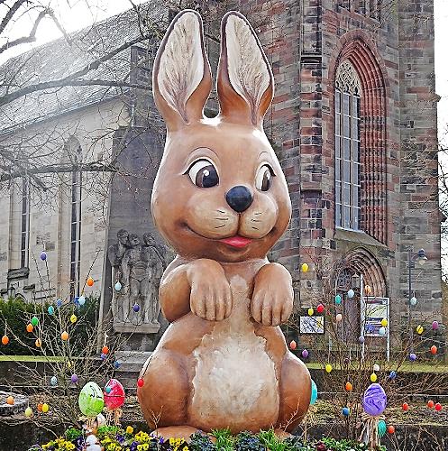 Neustadt präsentiert sich wieder mit Osterschmuck. FOTOS: PR Neustadt präsentiert sich wieder mit Osterschmuck. FOTOS: PR