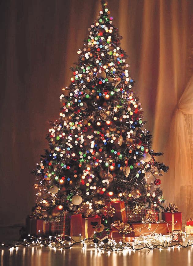 In der Corona-Zeit ist es den Deutschen umso wichtiger, dass unzählige Lichter für die besondere Weihnachtsstimmung sorgen. In der Corona-Zeit ist es den Deutschen umso wichtiger, dass unzählige Lichter für die besondere Weihnachtsstimmung sorgen.