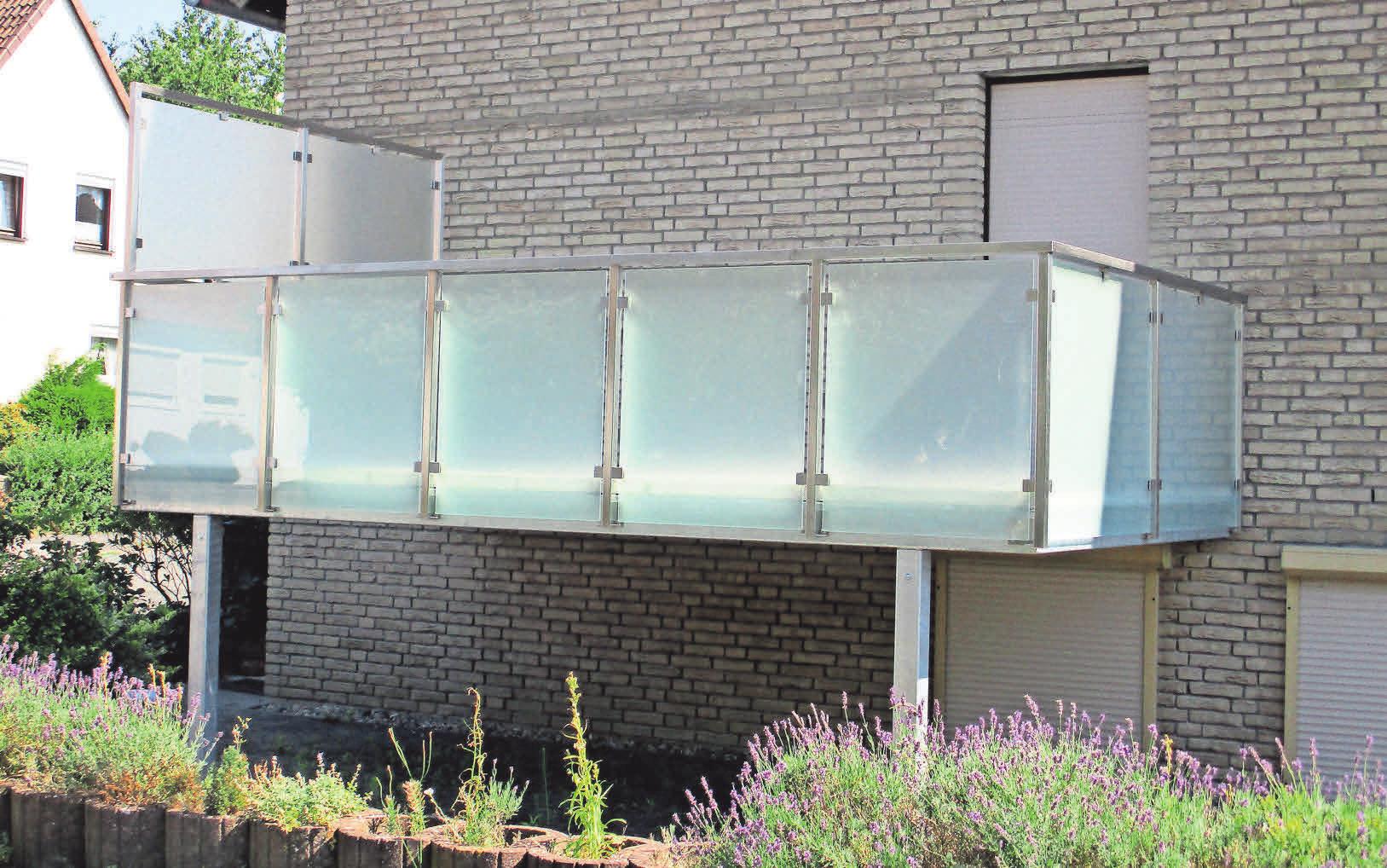 Mit einem Anbaubalkon kann der Sommer kommen. Mit einem Anbaubalkon kann der Sommer kommen.