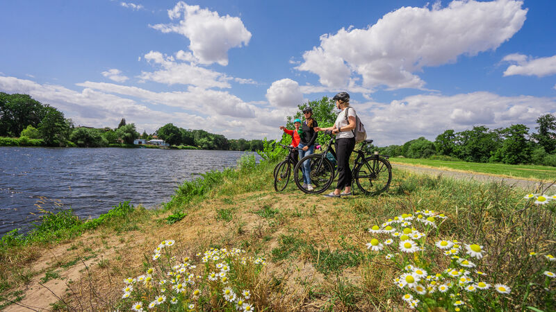 Natur pur und märchenhafte Flusslandschaft: der Mulderadweg © Tom Williger / Leipzig Travel