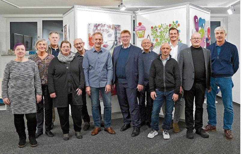 Das Team von Art 28 freut sich auf die offizielle Eröffnung nächsten Freitag. Das Team von Art 28 freut sich auf die offizielle Eröffnung nächsten Freitag.