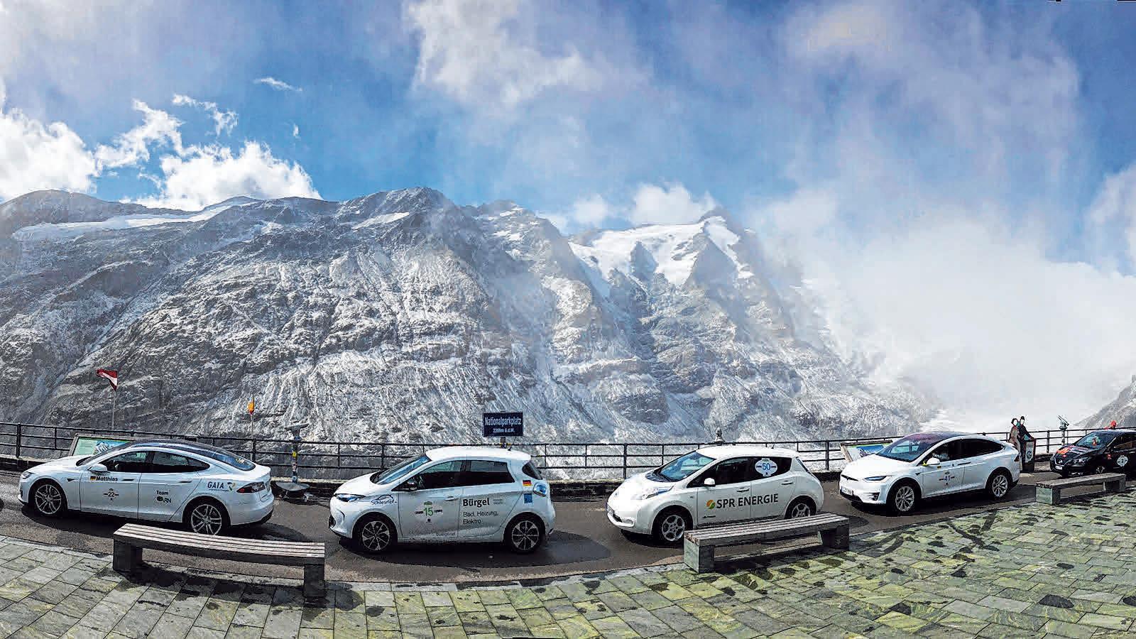 Über den Großglockner wurde auch schon gefahren. Über den Großglockner wurde auch schon gefahren.