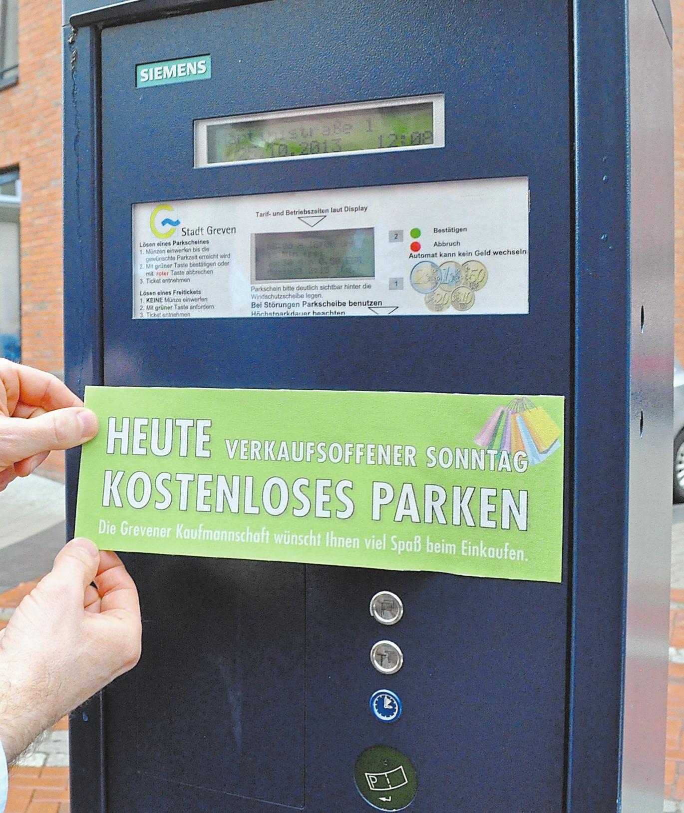 Die Werbegemeinschaft weist auf das kostenlose Parken hin. Die Werbegemeinschaft weist auf das kostenlose Parken hin.