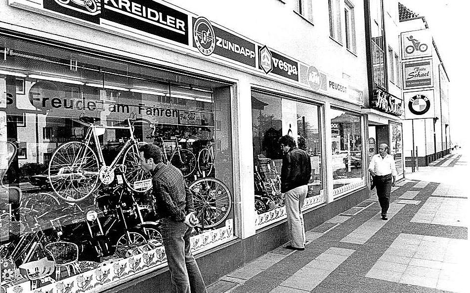 Das Angebot: stets auf der Höhe der Zeit. Foto: Zweirad Schael Das Angebot: stets auf der Höhe der Zeit. Foto: Zweirad Schael