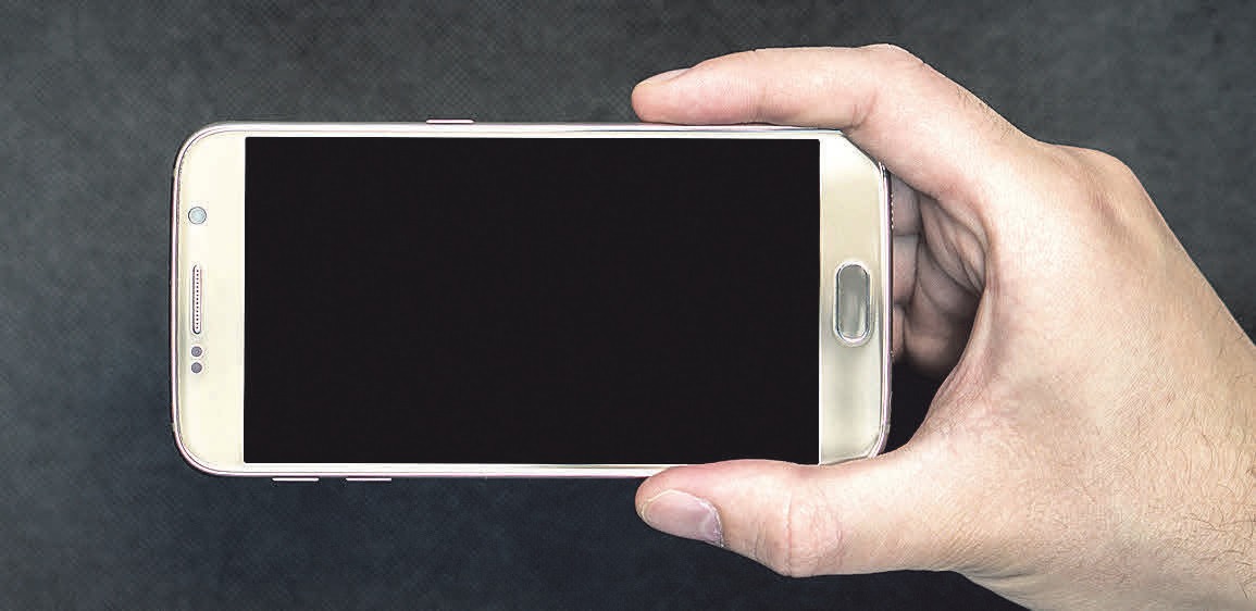 Das Smartphone wird zur Fernbedienung für die Heizung. Foto: Pixabay/ TeroVesalainen Das Smartphone wird zur Fernbedienung für die Heizung. Foto: Pixabay/ TeroVesalainen
