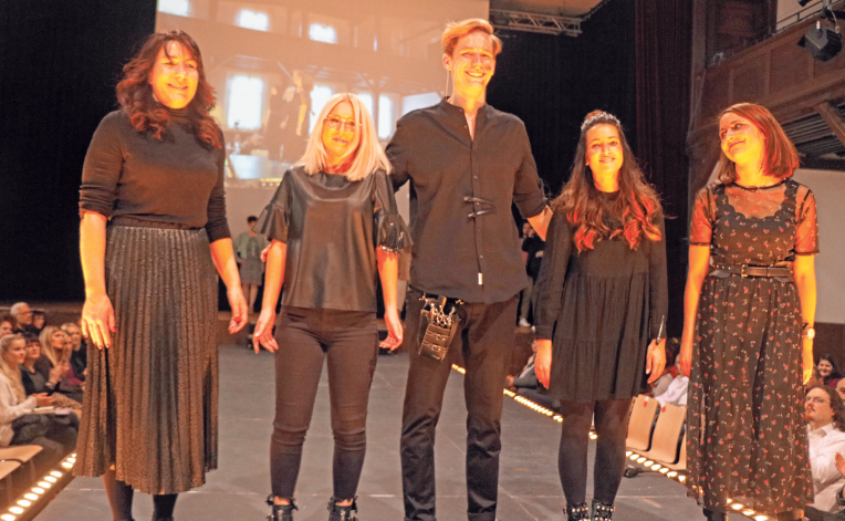 Das Biberacher Modeteam der Innung. Das Biberacher Modeteam der Innung.