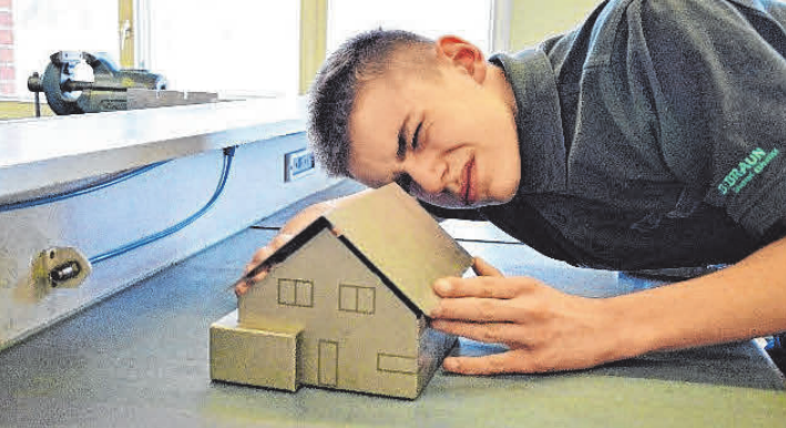 Aesculap Tuttlingen:Ausbildung zum Konstruktionsmechaniker