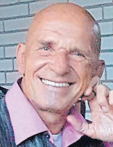Ewald Stypa ist sowohl als Mental- als auch als Hypnose-Coach in Hannover und in Uetze tätig. Ewald Stypa ist sowohl als Mental- als auch als Hypnose-Coach in Hannover und in Uetze tätig.