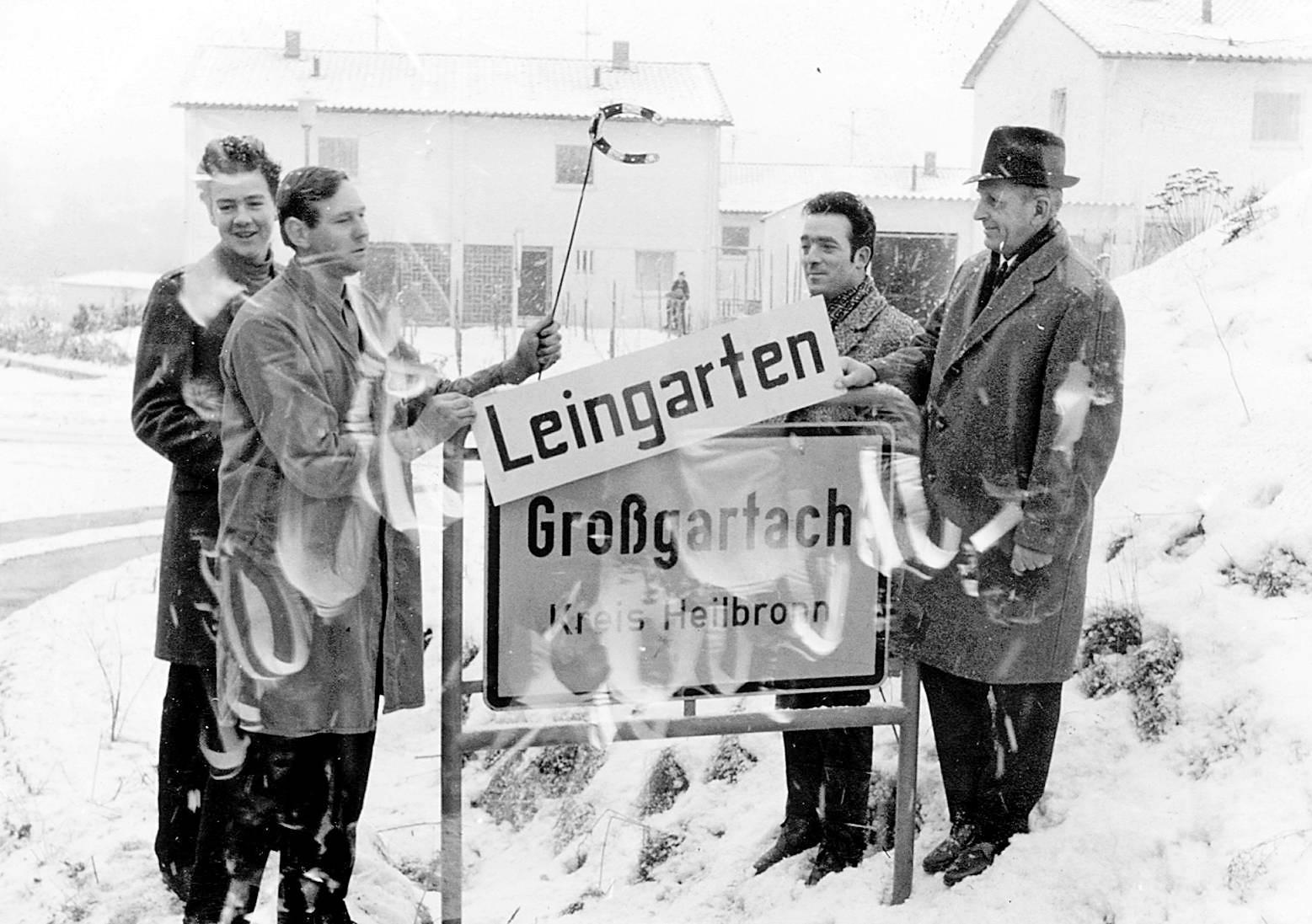 Blick zurück: Klaus Werner, Erich Landesvatter, Heinz Koch und Wilhelm Späth (v.l.) waren dabei, als 1970 aus Schluchtern und Großgartach Leingarten wurde. Fotos: Archiv/Staudinger Blick zurück: Klaus Werner, Erich Landesvatter, Heinz Koch und Wilhelm Späth (v.l.) waren dabei, als 1970 aus Schluchtern und Großgartach Leingarten wurde. Fotos: Archiv/Staudinger